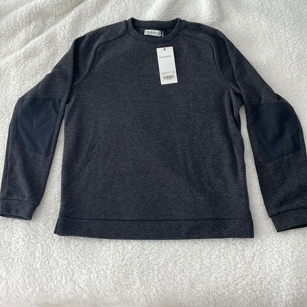 Men’s Hill City size medium in charcoal gray heather